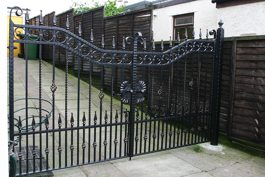 Modern House Wrought Iron Main Gates Designs Simple Gate Design