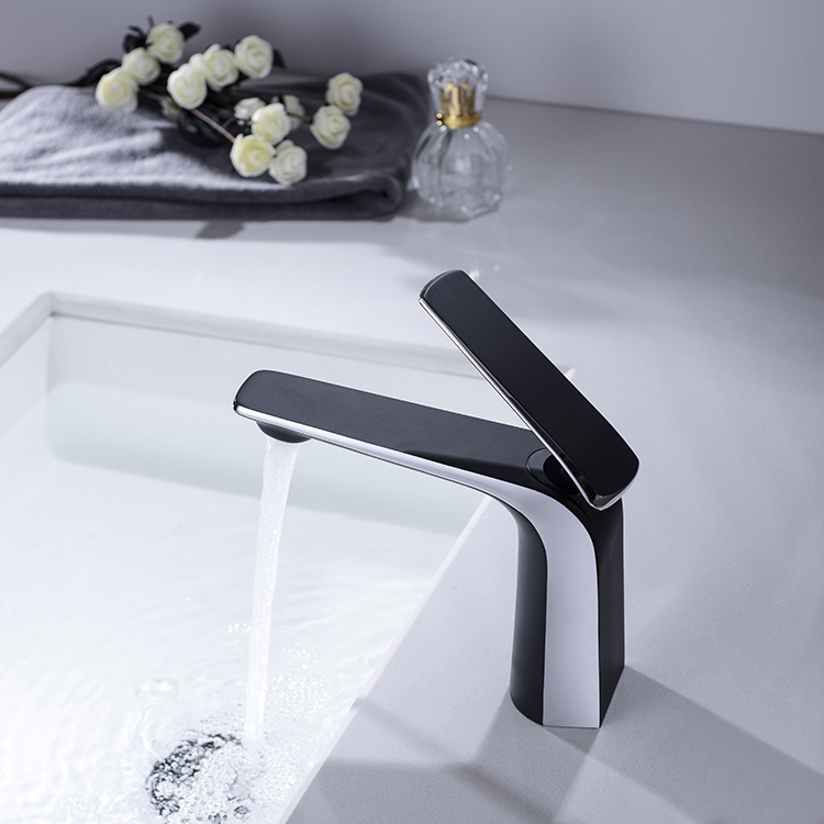 Single hole Mixer function Faucet Deck Mounted Single Lever Black Chrome Plated Brass Bathroom Basin Faucets