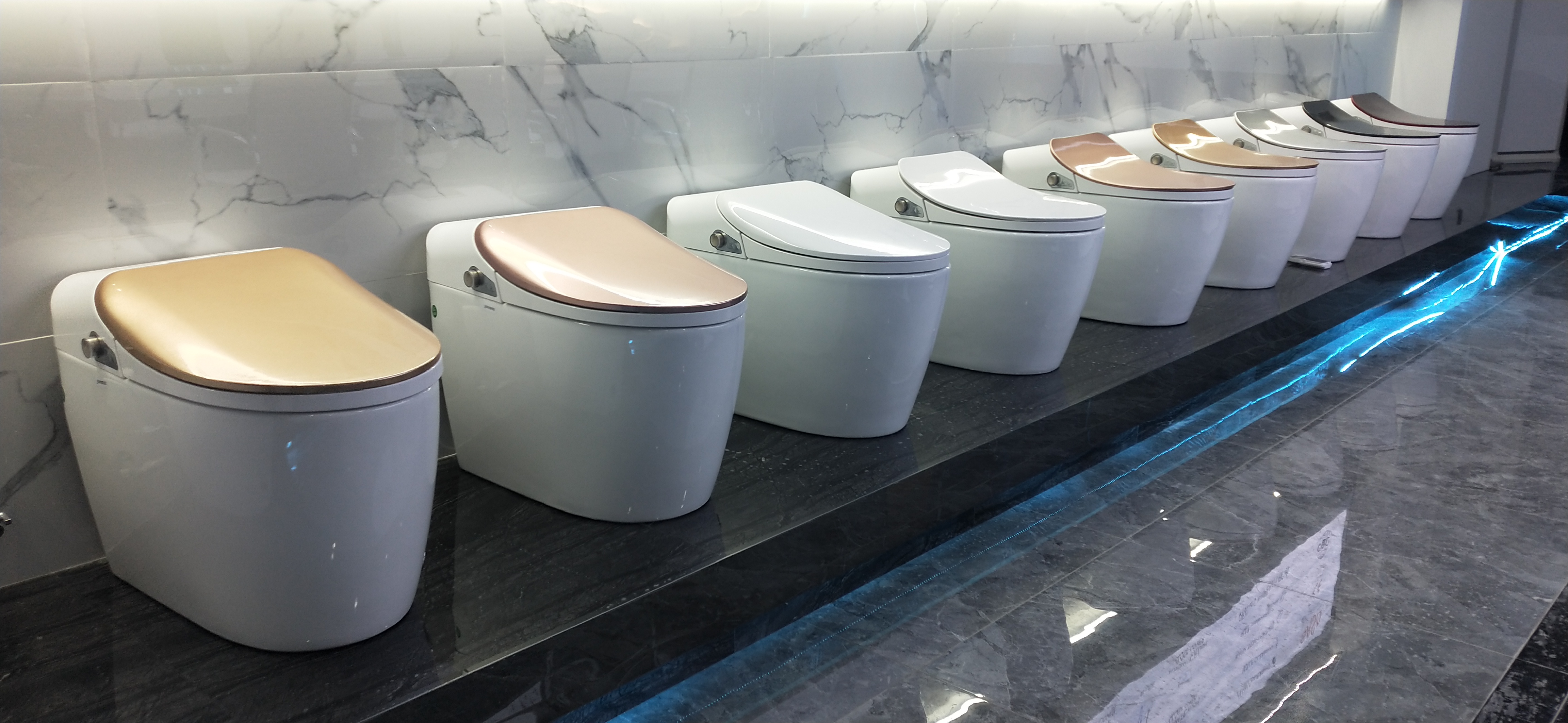 Factory Wall Hung Smart Toliet Ceramic Automatic Wall Hung Mounted